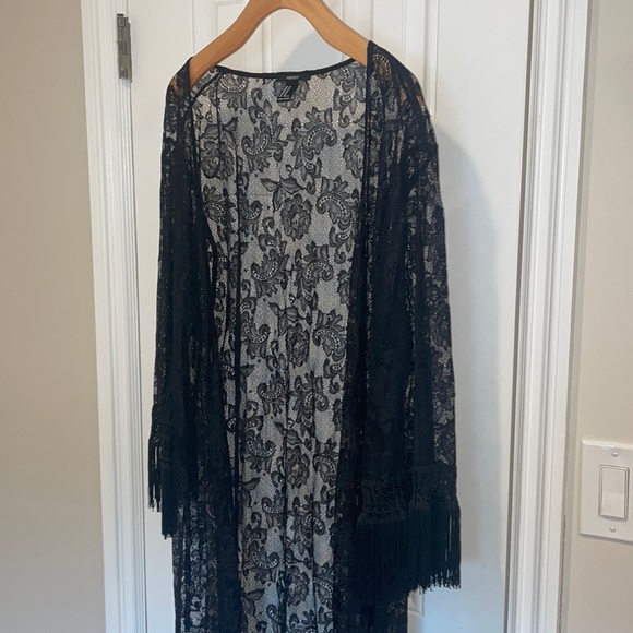 F21 Black Lace Long Cardigan / Cover Up - Picture 1 of 4